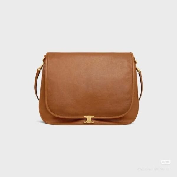 The Besace Soft Triomphe Bag