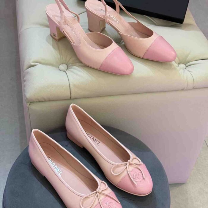 Chanel Pumps