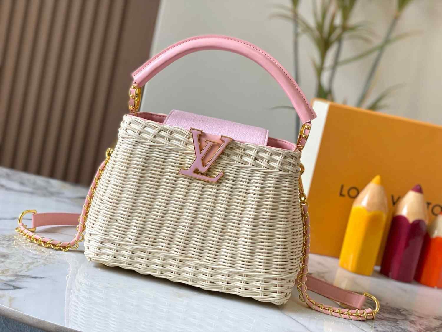 Louis Vuitton Capucines Bag Pink